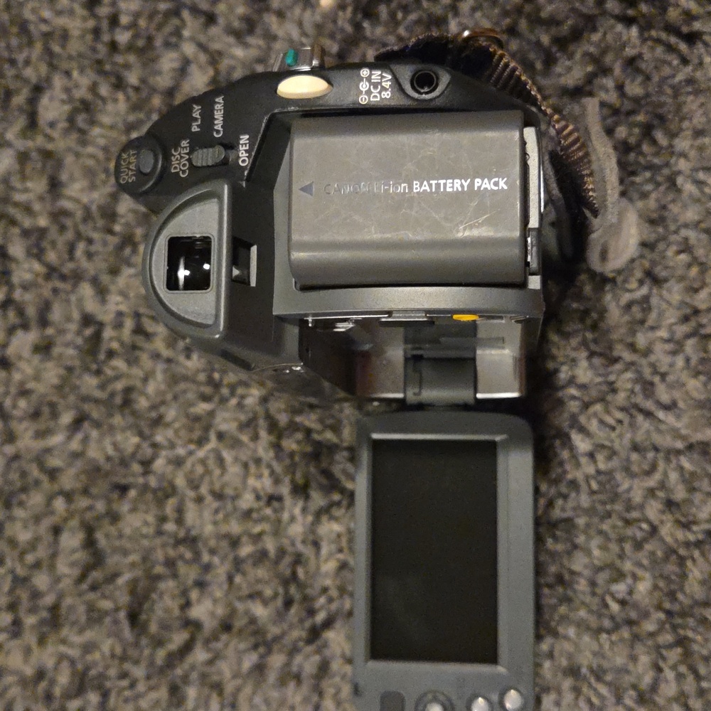 Untested Canon Video Camera Digital - Picture 4 of 5